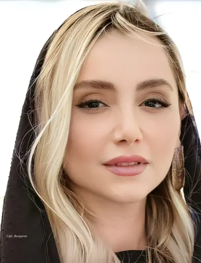 خبر روز | نازنین بیاتی و استایل فوق العاده قشنگ و جذاب اش Screenshot 2025 05 07 220531