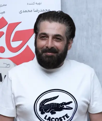 خبر روز | اکران خصوصی فیلم «سلام علیکم حاج آقا» و چهره شکسته حمید گودرزی Screenshot 2025 05 08 000402