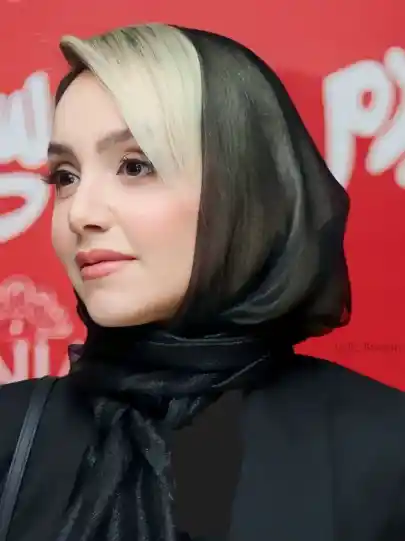 تصویر روز | استایل خاص و جذاب نازنین بیاتی، پریناز ایزدیار و بهنوش طباطبایی Screenshot 2025 07 15 123540 1