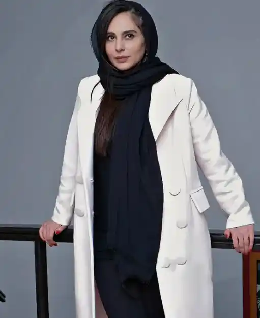 تصویر روز | عکس های جذاب از استایل پریناز ایزدیار، هدی زین العابدین و رعنا آزادی ور Screenshot 2025 07 26 155744 1