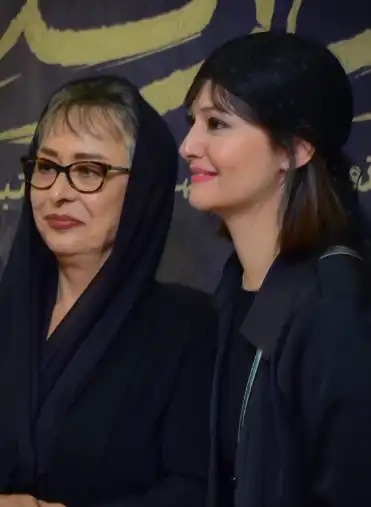 تصویر روز | اکران مردمی سریال از یاد رفته با حضور پردیس احمدیه در کوروش Screenshot 2025 08 11 134830 1