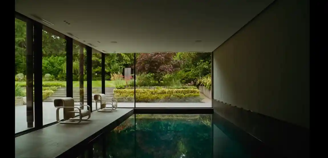 خبر روز | تریلر جدید فیلم Bugonia یک آدمربایی را نشان میدهد Screenshot 2025 08 28 195334