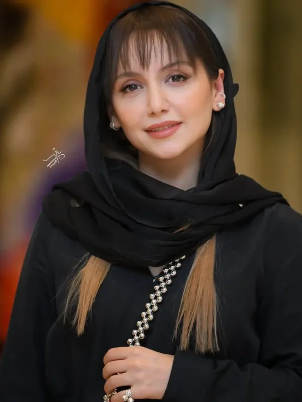 خبر روز | پریناز ایزدیار، نازنین بیاتی یا مهساحجازی کدوم استایل خاص تره! Screenshot 2025 09 06 170232 1