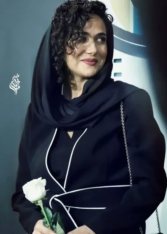 خبر روز | پریناز ایزدیار، نازنین بیاتی یا مهساحجازی کدوم استایل خاص تره! Screenshot 2025 09 06 170304 1