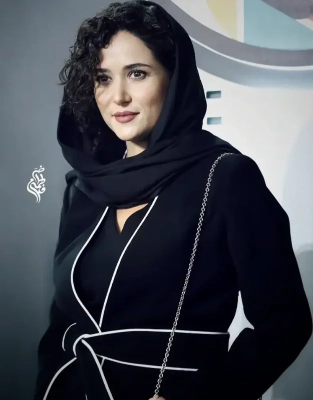 خبر روز | پریناز ایزدیار، نازنین بیاتی یا مهساحجازی کدوم استایل خاص تره! Screenshot 2025 09 06 170317
