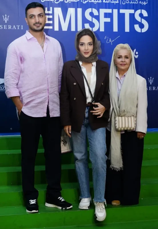 تصویر روز | استایل جذاب المیرا دهقانی در پردیس سینمایی باغ کتاب Screenshot 2025 09 06 193129 1