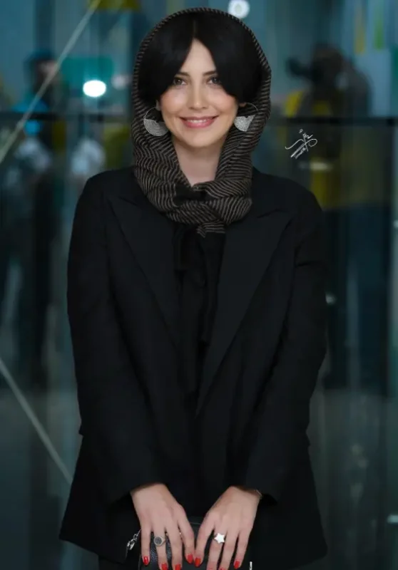 تصویر روز | اکران مردمی ناتوردشت؛ هادی حجازی فر و شبنم قربانی Screenshot 2025 09 10 024217 1