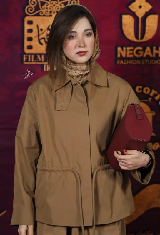 تصویر روز | روشنک گرامی در جشن عكاسان سينماى ايران Screenshot 2025 09 30 014256