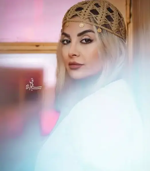 تصویر روز | چهره دیدنی استایل خاص مونا فائزپور و سام درخشانی Screenshot 2025 10 02 154230 1