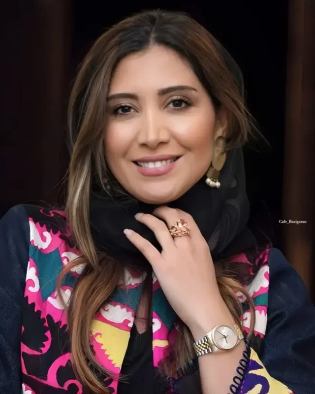 تصویر روز | نگاهی به استایل نیکی مظفری در پاییز 1404 Screenshot 2025 10 03 195422