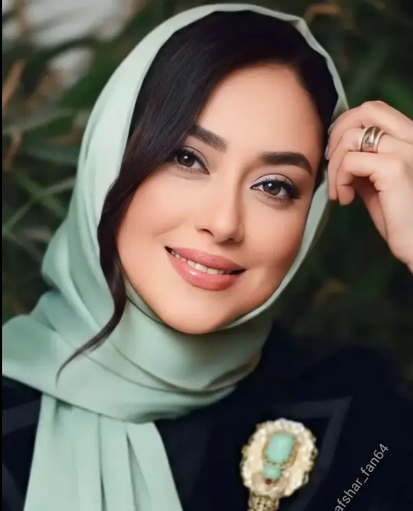 تصویر روز | چهره متفاوت و خاص «بهاره کیانافشار» با چهره زیبا Screenshot 2025 10 10 121852