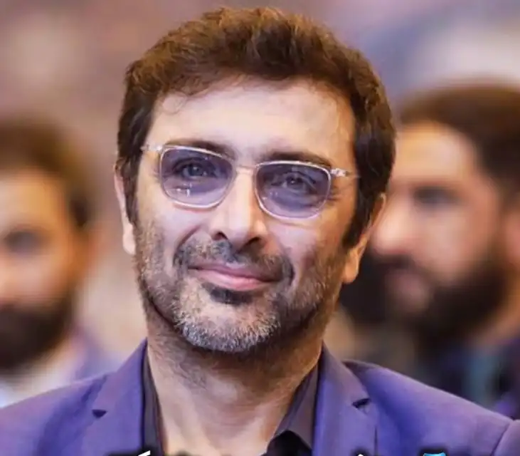 خبر روز | عکس جدید از استایل امین زندگانی در سن 53سالگی Screenshot 2025 10 21 190041