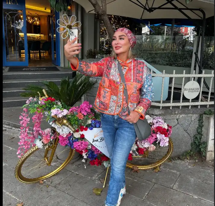تصویر روز | الهام حمیدی و همسرش با چهره ای متفاوت + عکس جدید Screenshot 2025 10 21 194021