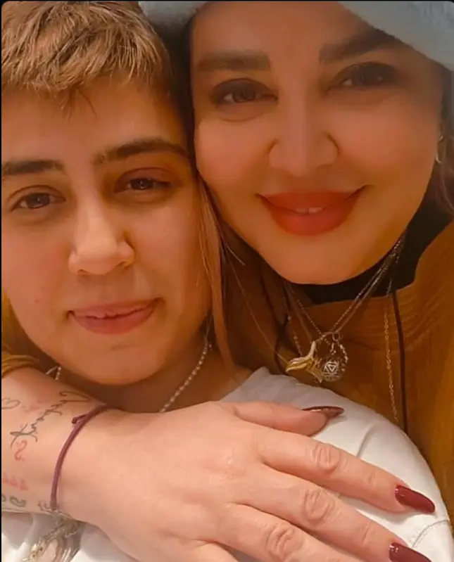 خبر روز | عکس زیبا از شباهت بی نظیر بهاره رهنما و دخترش پریا Screenshot 2025 10 21 201739