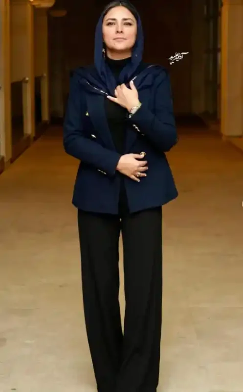 تصویر روز | اختتامیه جشنواره فیلم شهر در برج میلاد تهران؛ جواد عزتی و هدی زین العابدین Screenshot 2025 11 16 195447