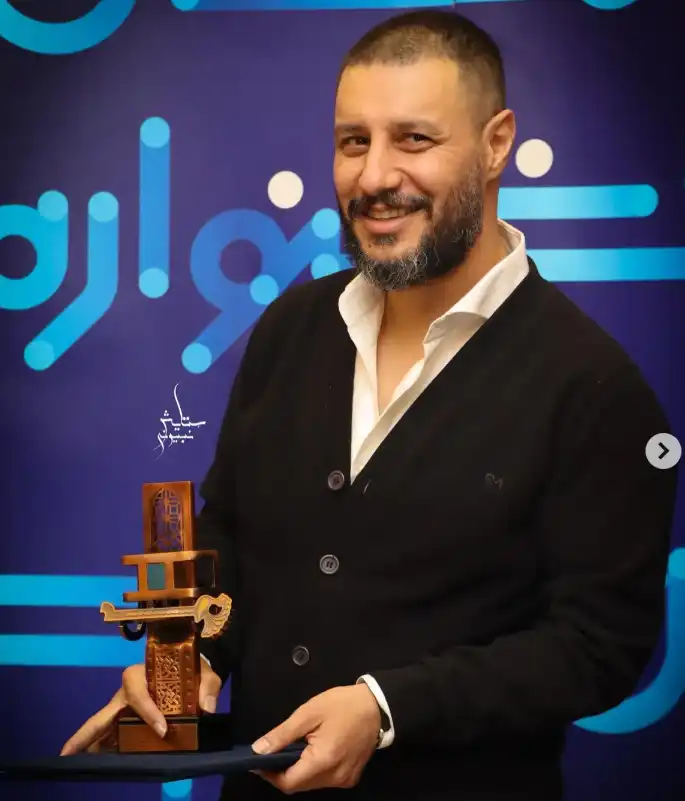 عکس هنرمندان در رويداد ملى جايزه امير ساعاتى پيش در تالار وحدت Screenshot 2025 11 26 132845