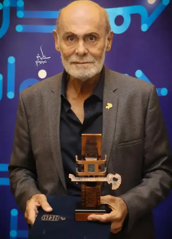 عکس هنرمندان در رويداد ملى جايزه امير ساعاتى پيش در تالار وحدت Screenshot 2025 11 26 132943