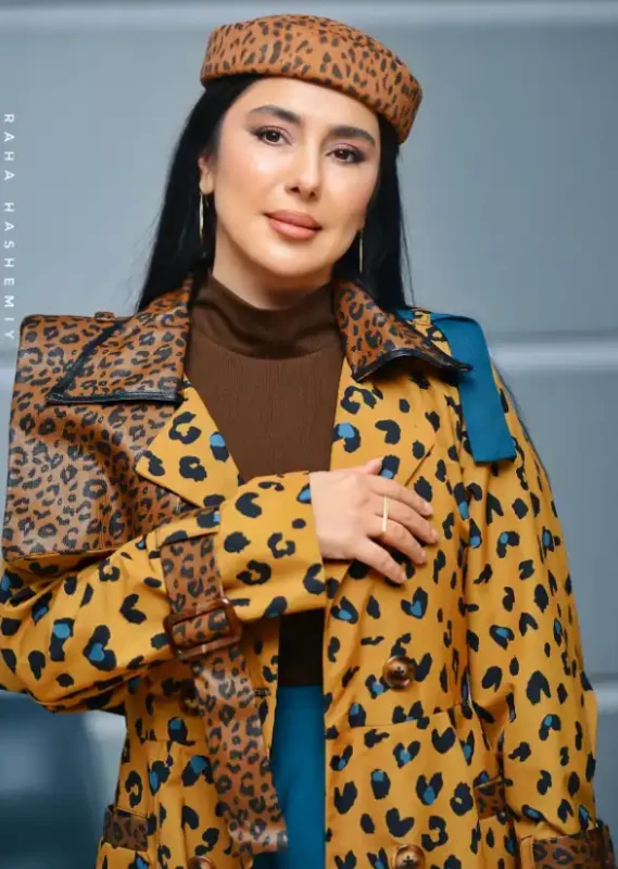 استایل پاییزه و پلنگی شیدا یوسفی بازیگر سریال نون خ در اکران فیلم سینمایی شاه نقش Screenshot 2025 11 26 141107