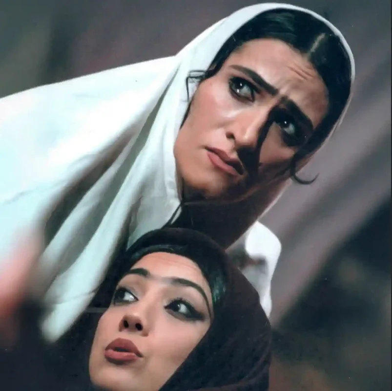 عکس قدیمی آتیه جاوید مادر گلرخ یا زن داداش نقی معمولی در پایتخت Screenshot 2025 11 30 215941