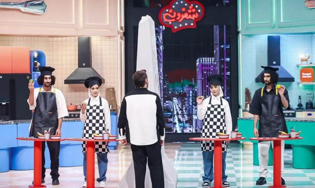 تصویر روز | سونیا حسینی و سنا حسینی در برنامه شفرونی؛ چه غوغایی به پا کردن با دو برادر Screenshot 2025 12 03 000223