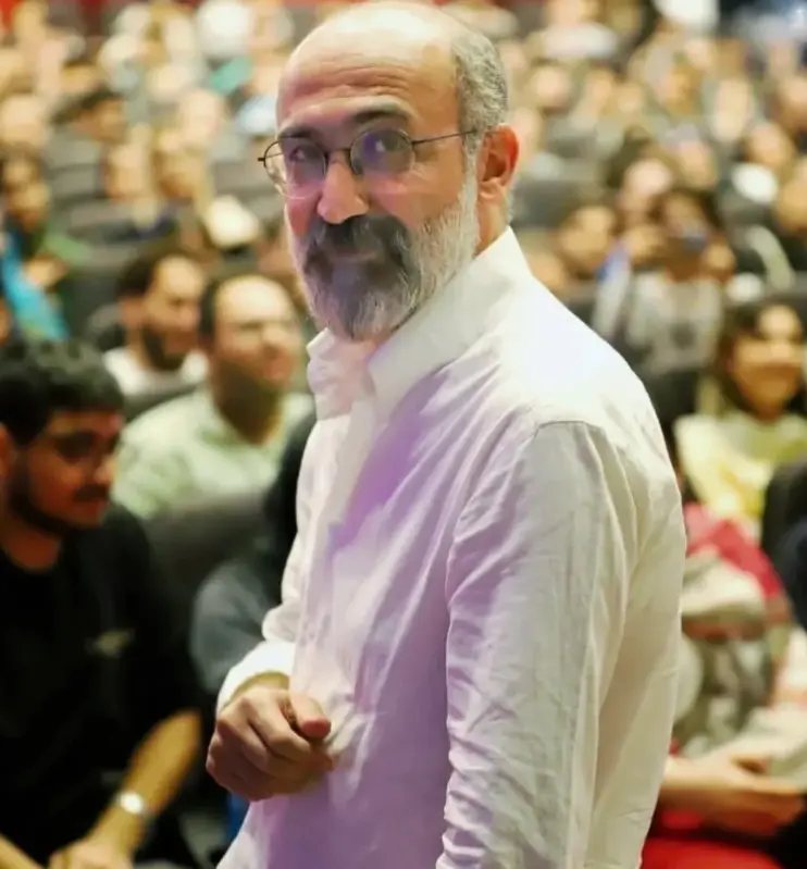 تصویر روز | تغییر چهره ای زیبا از هادی حجازی فر Screenshot 2025 12 05 212012