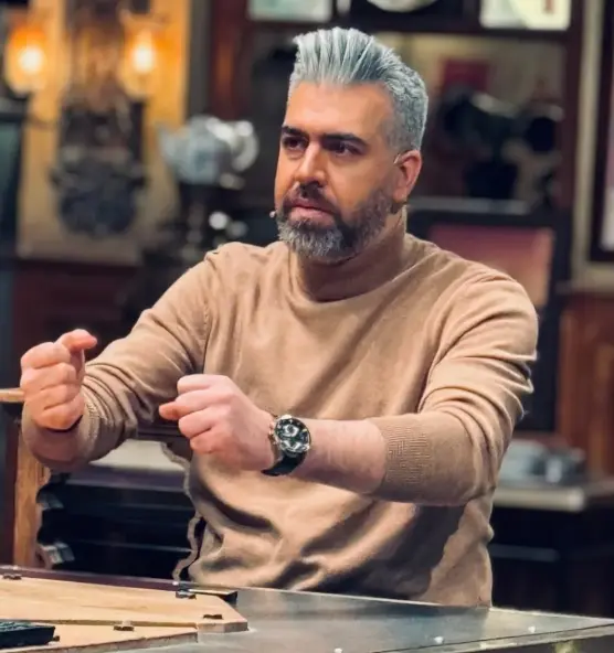 عکس جدید احمد تیموری بازیکن خفن برنامه گل یا پوچ در کنار هادی حجازیفر Screenshot 2025 12 05 213215