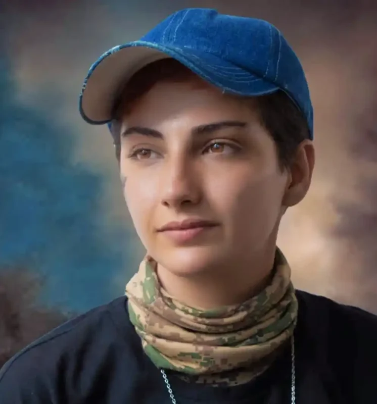 استایل پسرانه محیا دهقانی که مانع توقیفش ماند؟ Screenshot 2025 12 07 200741