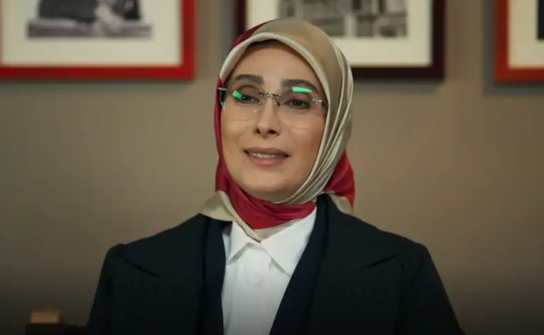 خبر روز / بازگشت جنجالی سحر زکریا با سریال شیش ماهه مهران مدیری Screenshot 2025 12 25 205351