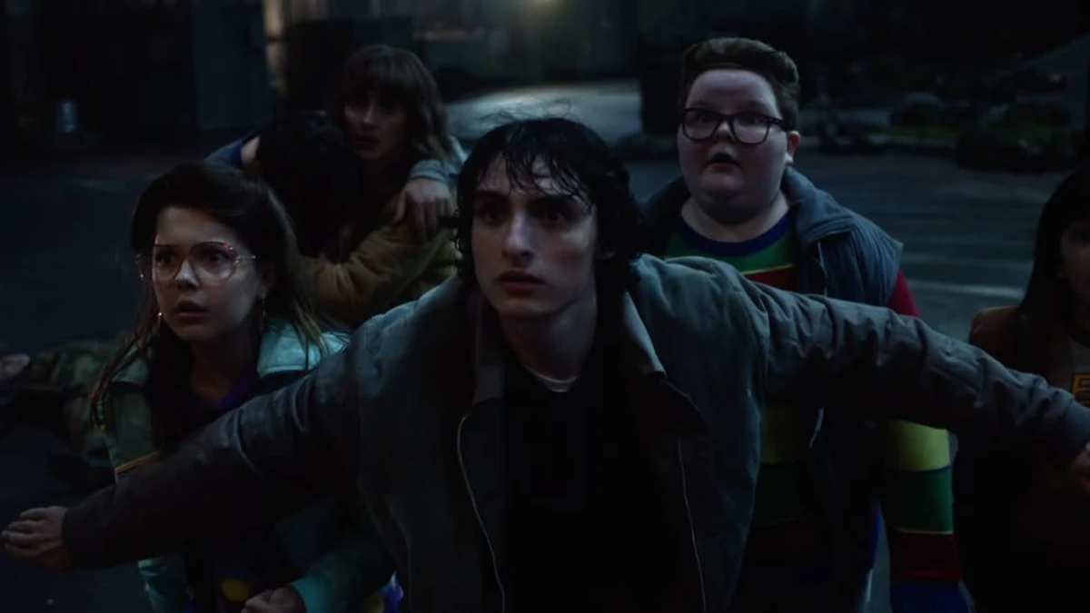 بزرگتر از هر فیلمی از مجموعه ترمیناتور بوده است فصل پنجم Stranger Things