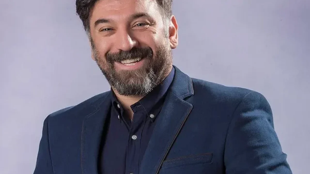 آخرین لبخند زنده یاد علی انصاریان در کنار رضا صادقی با حرکاتی عجیب