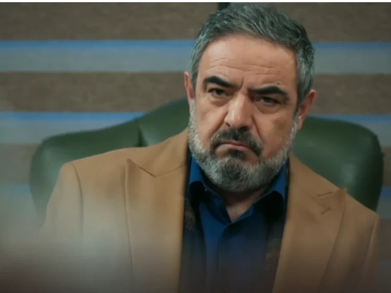 حسن معجونی نقش روانشناس در سریال شیش ماهه کاری از مهران مدیری