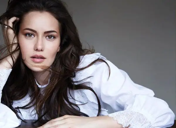 خبر روز | زندگی خصوصی فحریه اوجن، عکسهای شخصی و بیوگرافی admin ajax 330