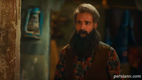 تصویر روز | شباهت جالب احمد مهرانفر و مادرش که چهره ایی مهریان دارد بازیگر جادوگر