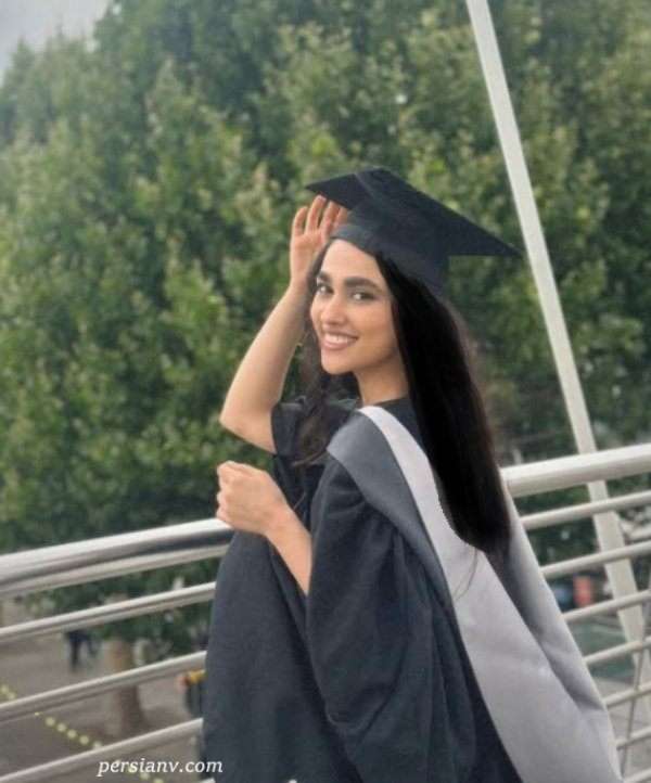 عکس های آدرینا صادقی