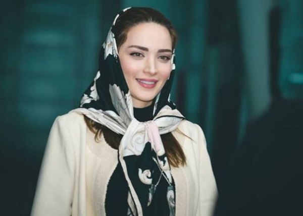 چهره روز | بهنوش طباطبایی بازیگر با استایل ورزشی در باشگاه بدن سازی بهنوش طباطبایی بازیگر با استایل ورزشی در باشگاه بدن سازی