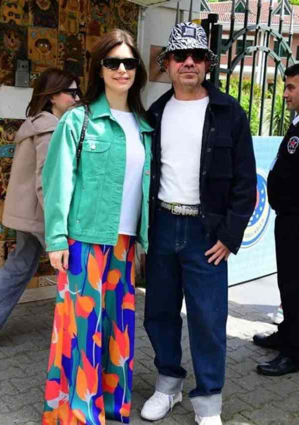 تصویر روز | استایل خیرهکننده برن سات برن سات و همسرش