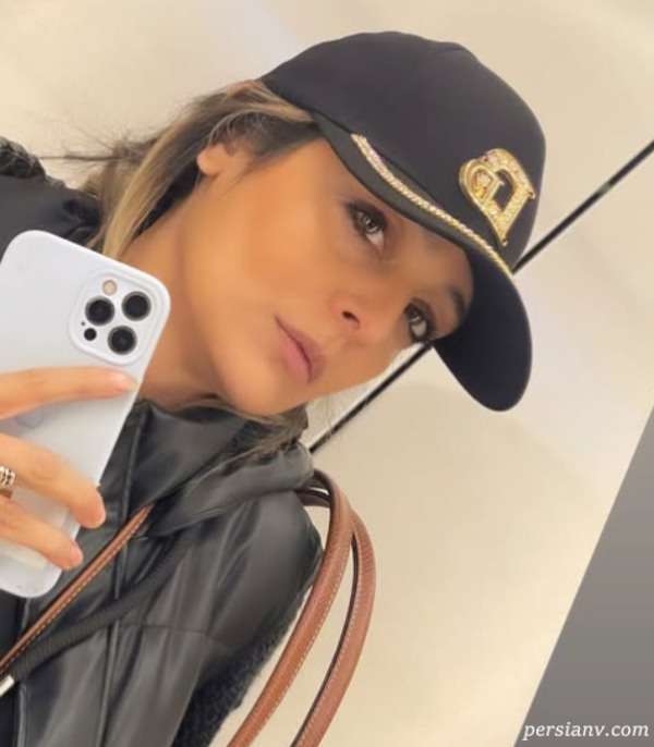 چهره ساره بیات