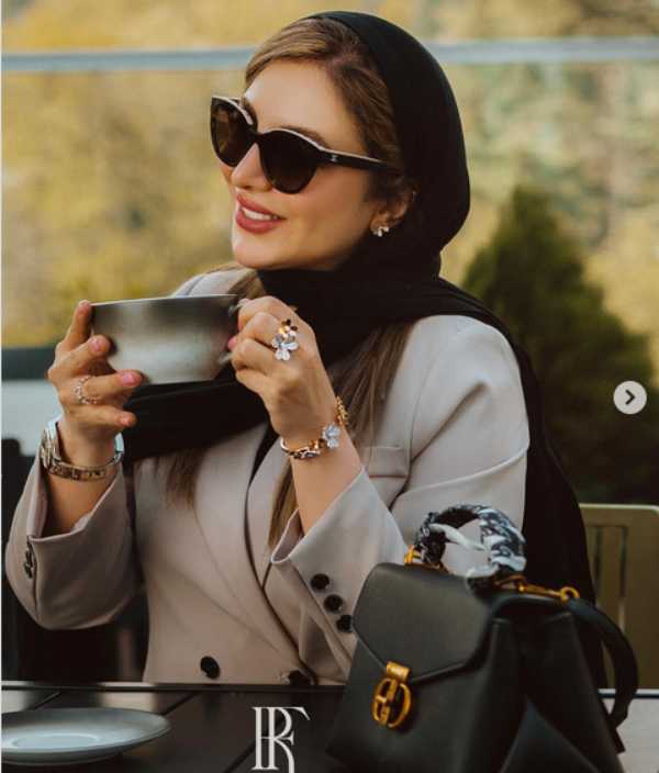 تصویر رویا میرعلمی