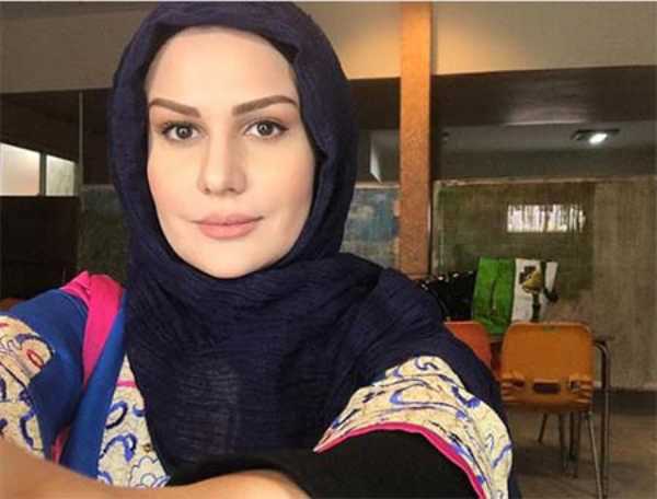 تصویر روز | زیبایی خیره کننده رز رضوی در ۴۲ سالگی اش تیپ رز رضوی