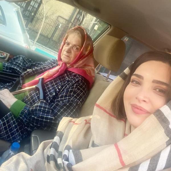 تصویز روز | رونمایی از مادر واقعی و باکلاس بهنوش طباطبایی عکس مادر بهنوش طباطبایی
