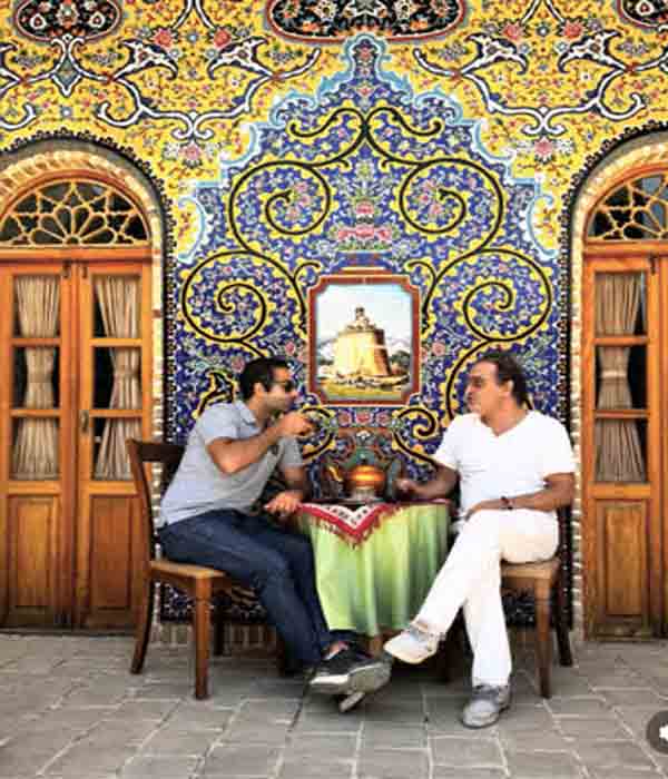 آریامن اویسی و پدرش