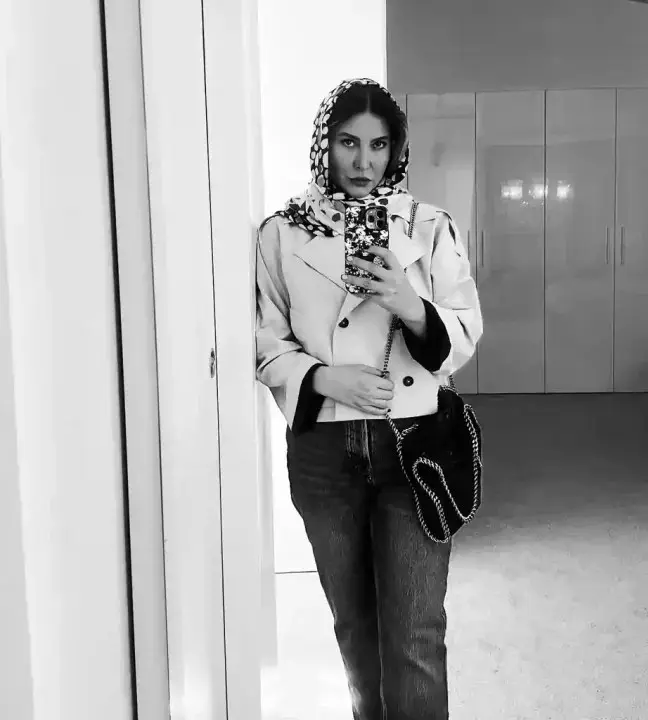 fariba naderi 1728134499 3472166302912766012 266452035 720x720 2