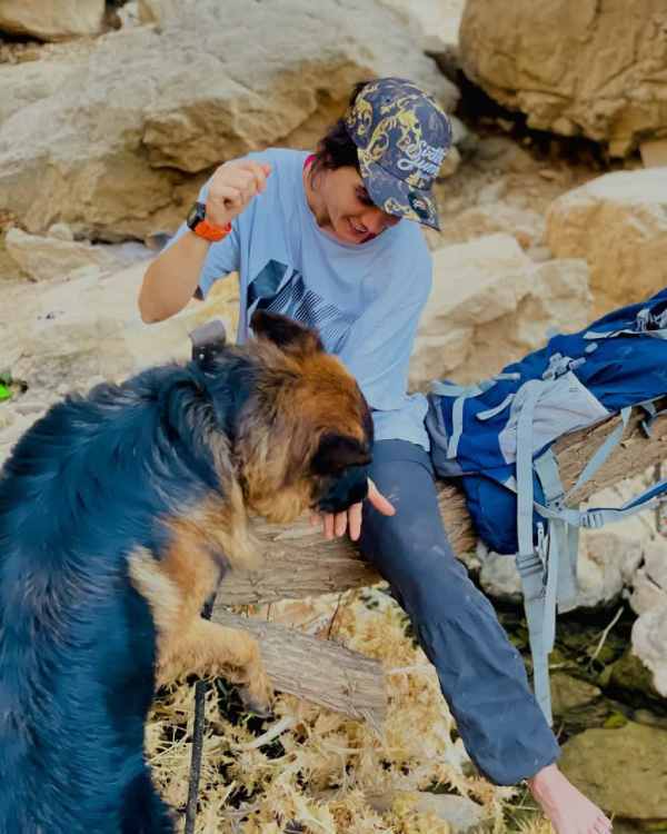 حیوان خانگی تینا آخوندتبار