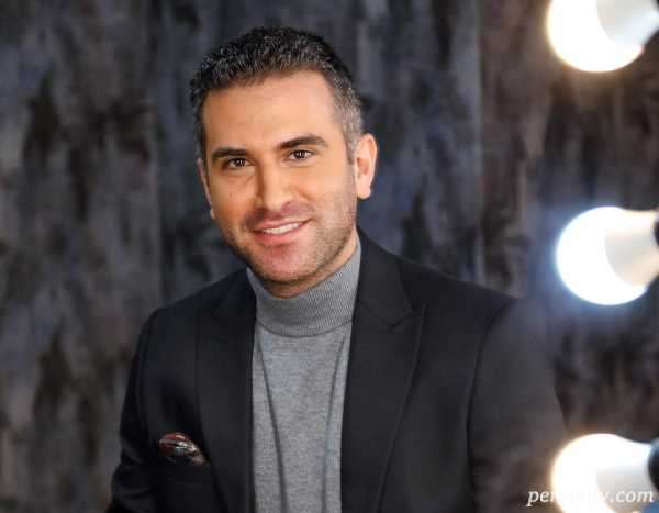 houtan shakibas photo with kurdish clothes 3 1