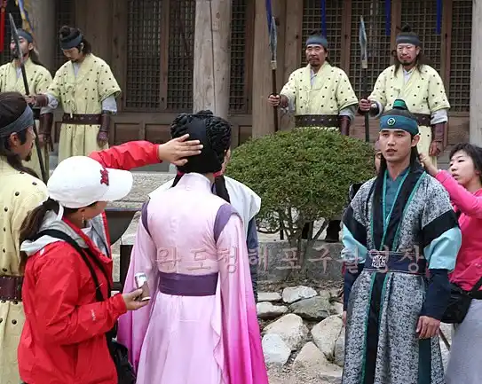 iamqueenjunghwasooae 1757171852 3715749271573523785 58774132196