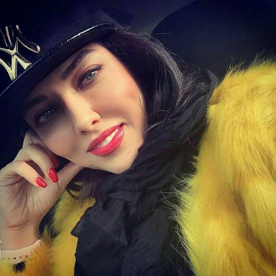 تصویری زیر خاکی از بچگی های لیلا اوتادی