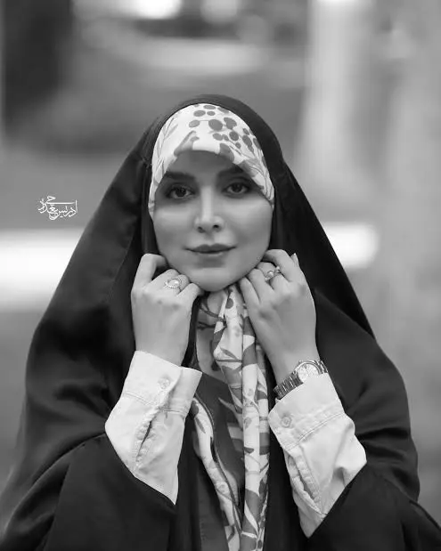 تصویر روز | از لیلا اوتادی تا مژده لواسانی؛ چرا سلبریتیها شاعر هستند images 1 36