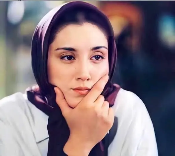 خبر روز | عکس؛ سفر به تاریخ؛ چهرۀ «هدیه تهرانی» در 26 سالگی در یکی از اولین فیلمهایش؛ سال 77 images 7