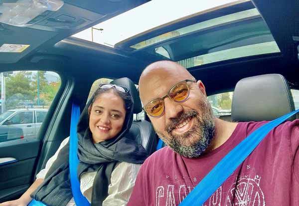 khane narges mohamadi va hamsarash