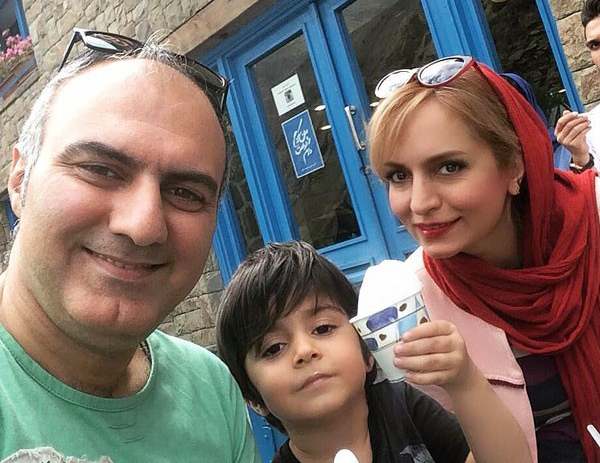 تصویر روز | مادر بزرگ رایان سرلک بازیگر زیر خاکی با لباس زیبای عروس مادر بزرگ رایان سرلک